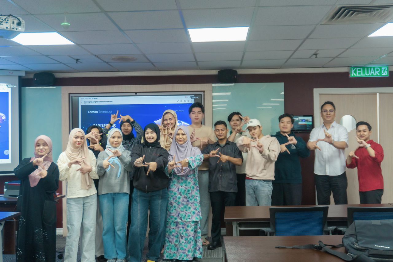 Transformasi Digital: Dari Teori Ke Realiti Industri